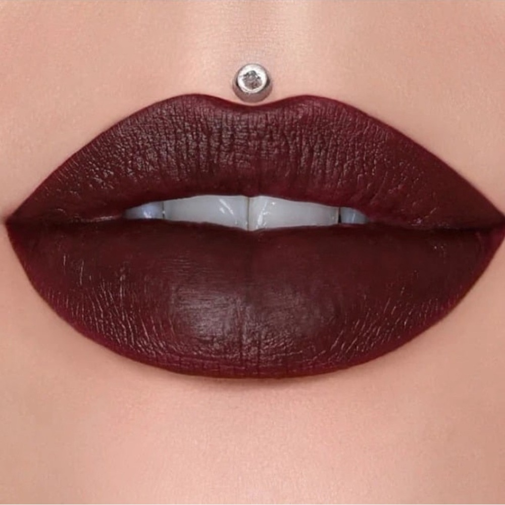 Jeffree Star NIB Velvet trap COMMUNION WINE LIPSTICK
